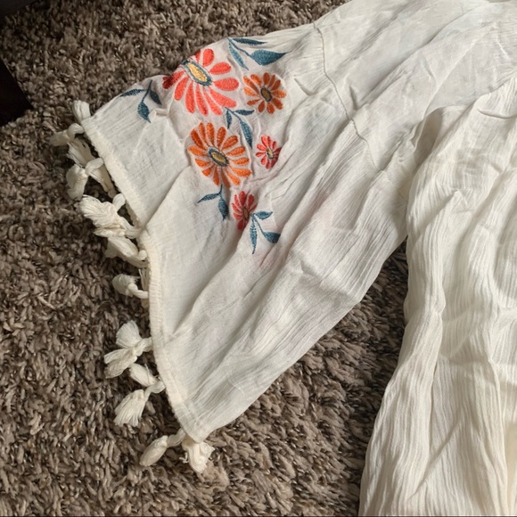 OFF THE SHOULDER BLOUSE - Picture 5 of 9